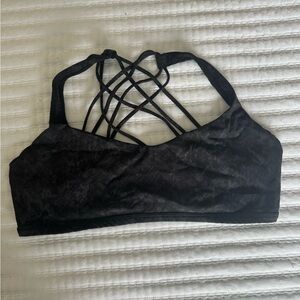 Lululemon Free to Be Sports Bra size 14
